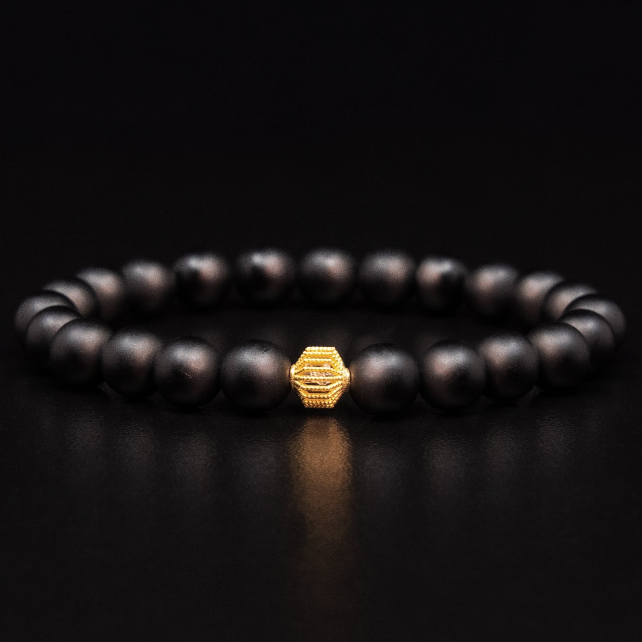 MATTE BLACK ONYX BRACELET WITH 18K GOLD